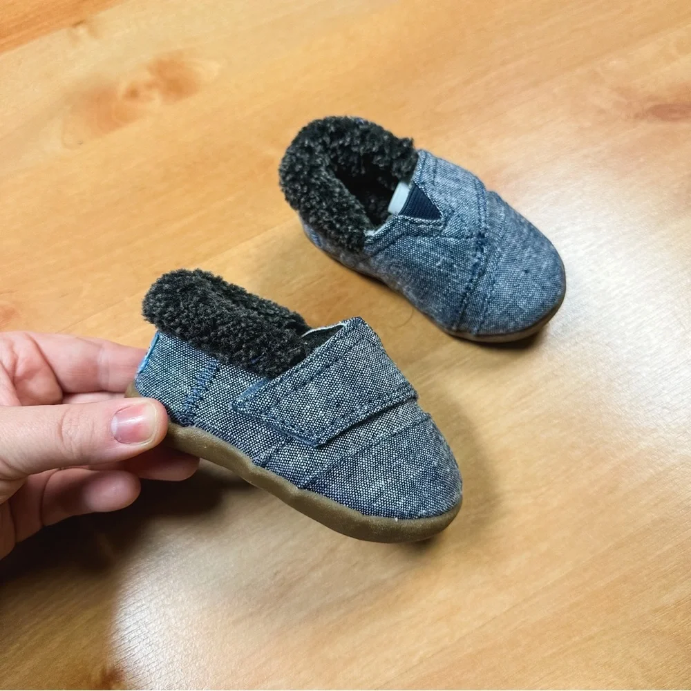 Toms Navy Blue Tiny Toms House Slippers Unisex Baby Hard Sole Shoes Size 3